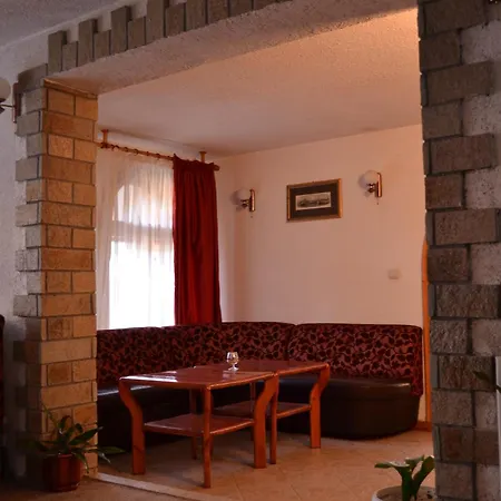 Family Silver Hotel